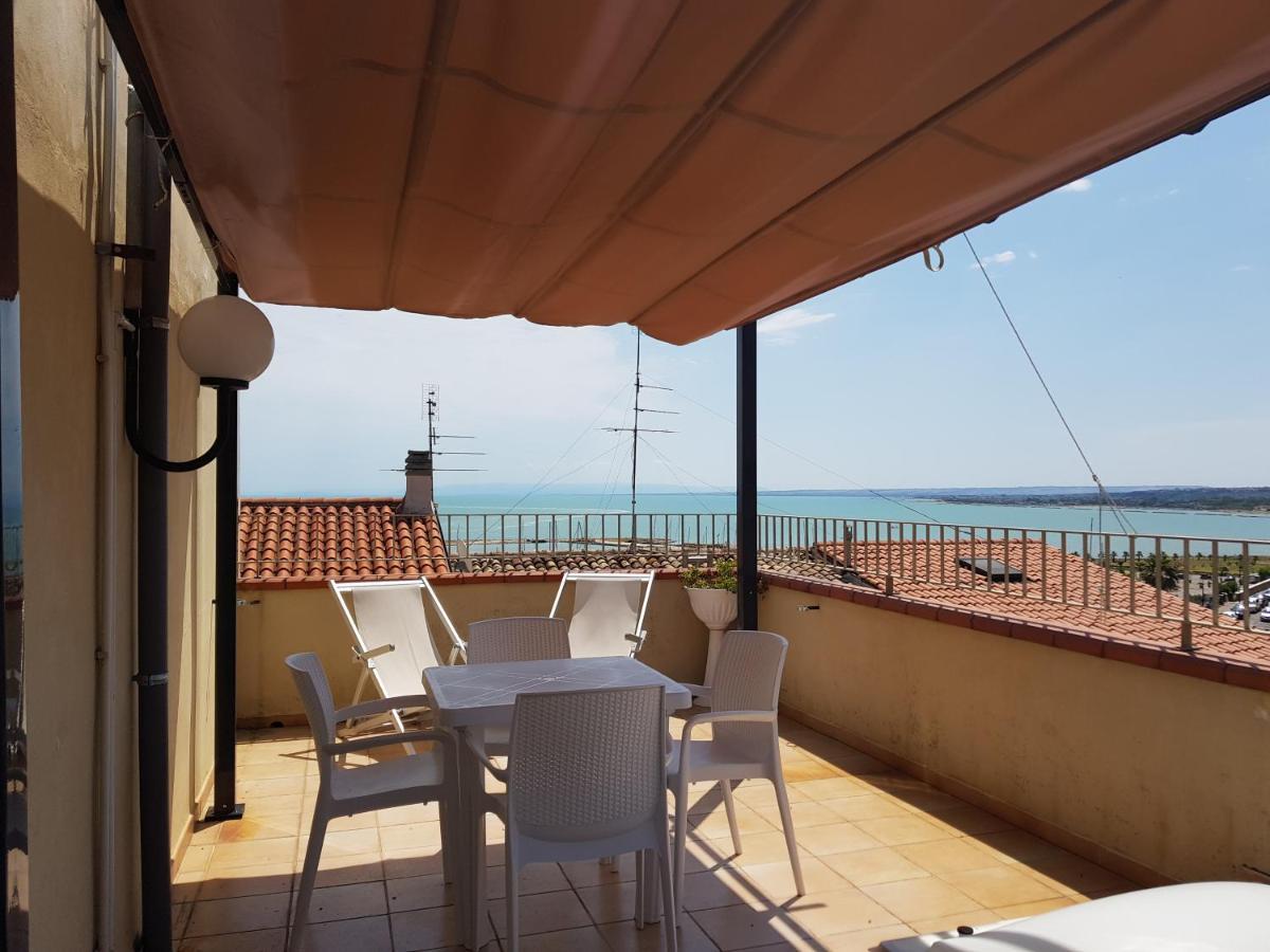 Вилла Residenza Borgo Antico Термоли Экстерьер фото